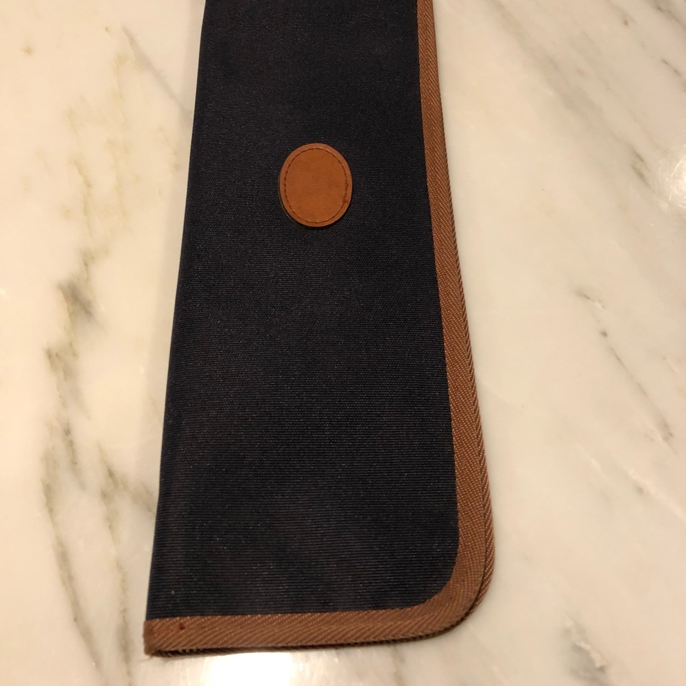 Tie case. Excellent condition
